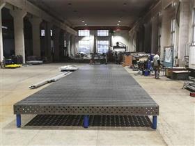 三維柔性焊接工裝平臺(tái)-三維柔性焊接平臺(tái)-柔性焊接平臺(tái)