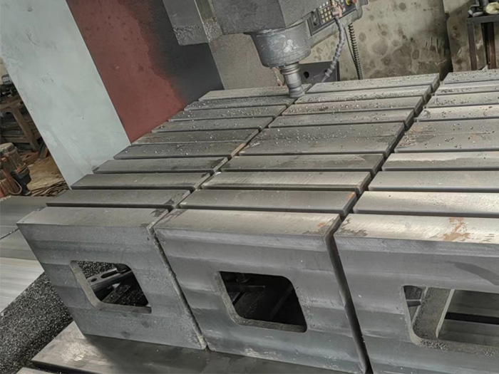 搖臂鉆工作臺(tái)