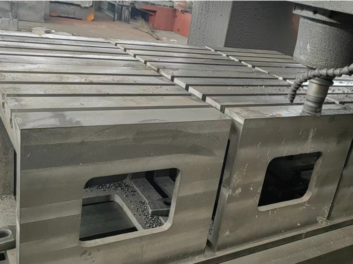 搖臂鉆工作臺(tái)